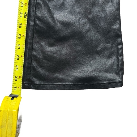 KUT From The Kloth Faux Leather Flare Pants Size 2 Edgy - Picture 6 of 6